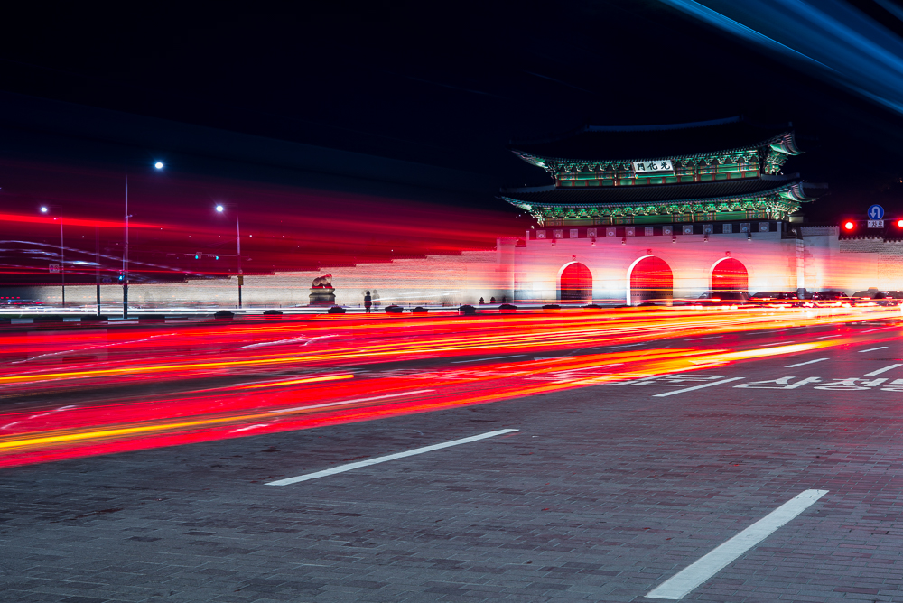 Aufeinandertreffen von Tradition und Moderne